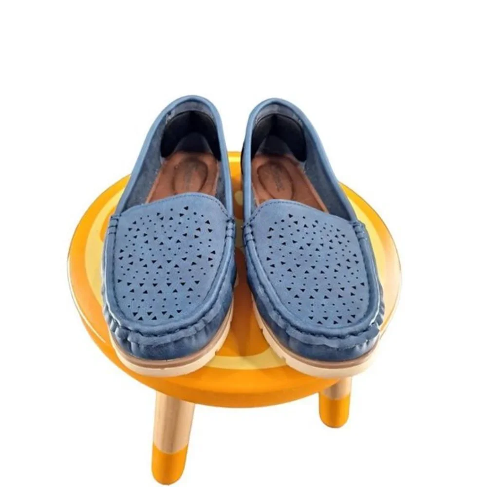 Tabasic‎ Flats Blue Woman's Size 7